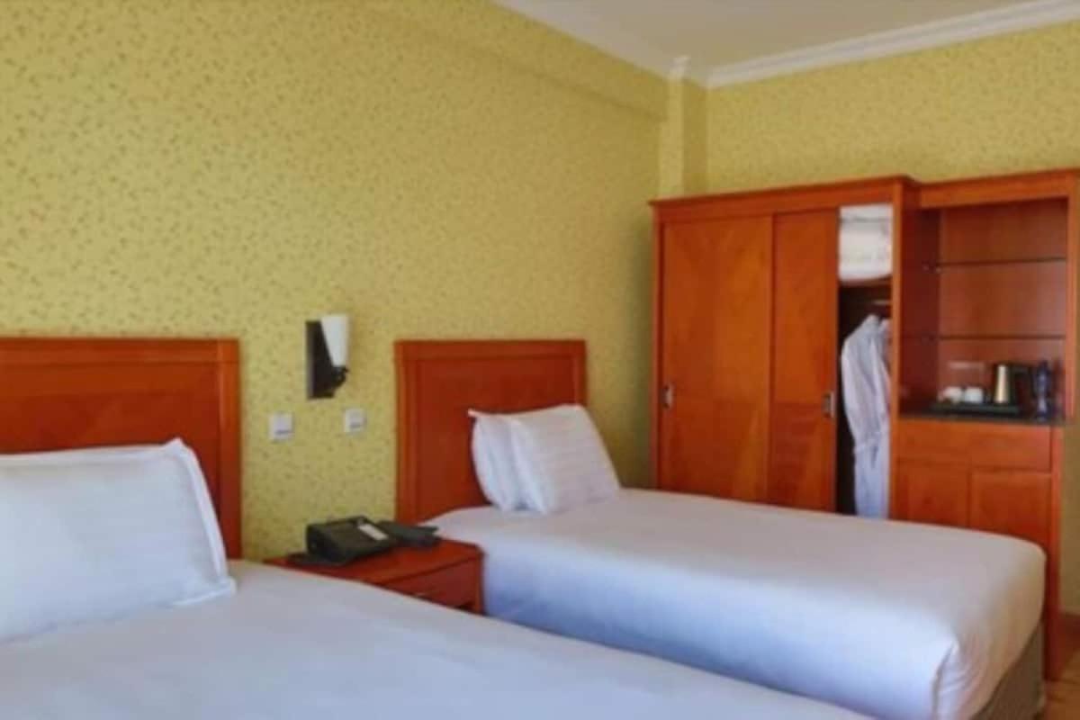 Abyssinia Renaissance Hotel Addis Ababa Ngoại thất bức ảnh